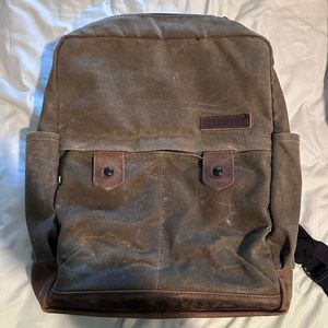 Water field designs bolt backpack